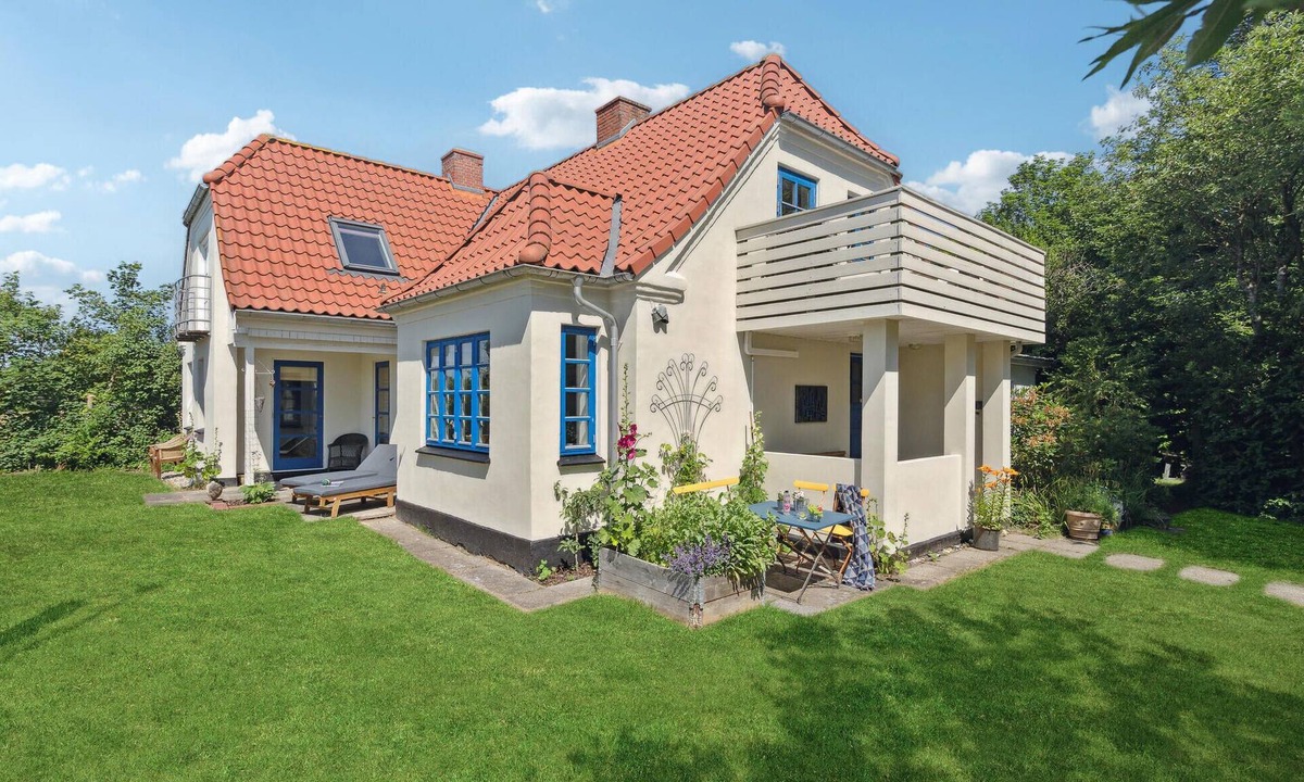 Farso House | Beautiful home in Farsø with WiFi