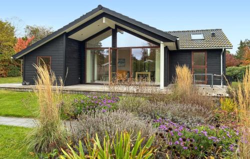 Gilleleje House | Beautiful Home In Gilleleje With Wifi