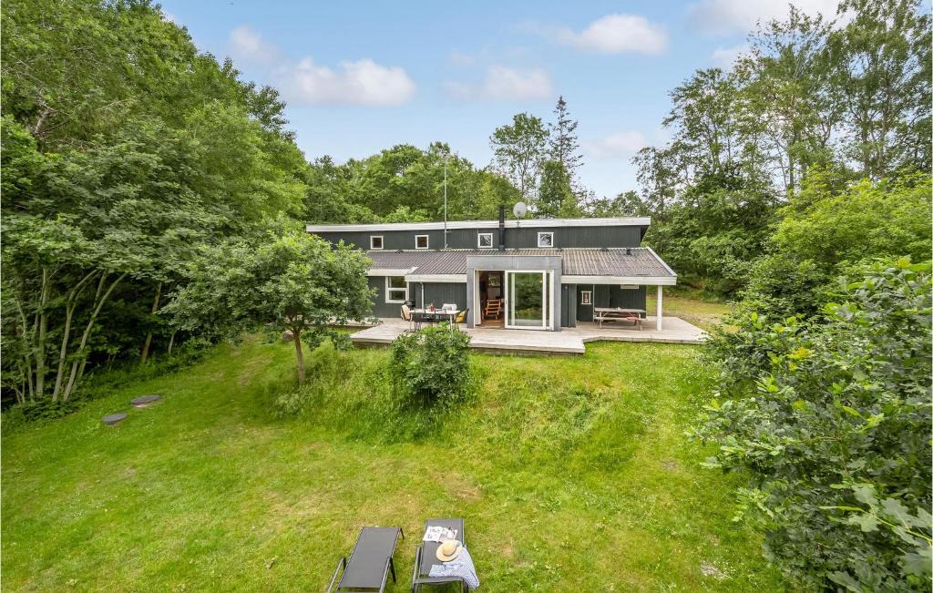 Fjellerup Strand House | Beautiful Home In Glesborg With Sauna