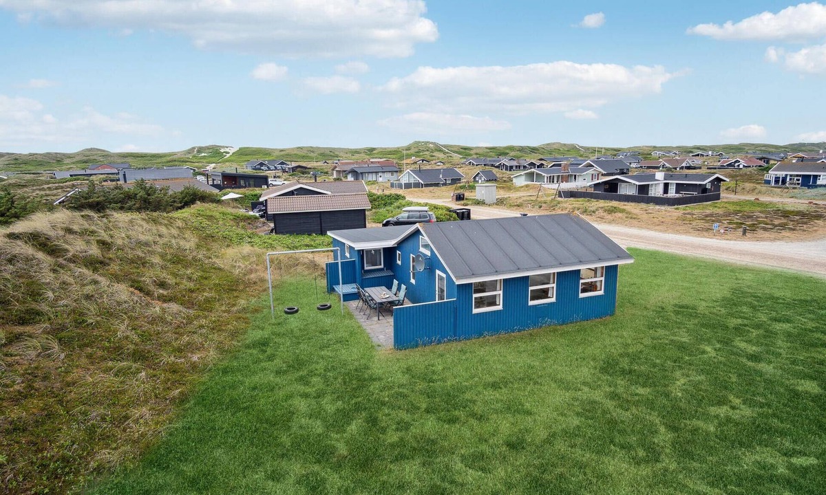 Hvide Sande House | Beautiful home in Hvide Sande with WiFi