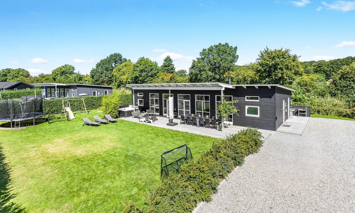 Fynshav House | Beautiful home in Haderslev with sauna