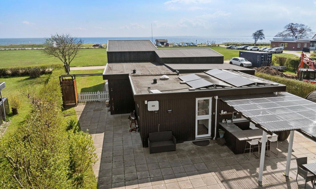 Hejsager Strand House | Beautiful home in Haderslev with sauna