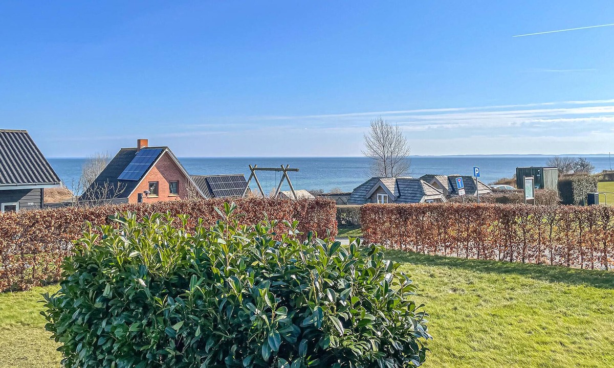 Hesselager House | Beautiful home in Hesselager with house sea view