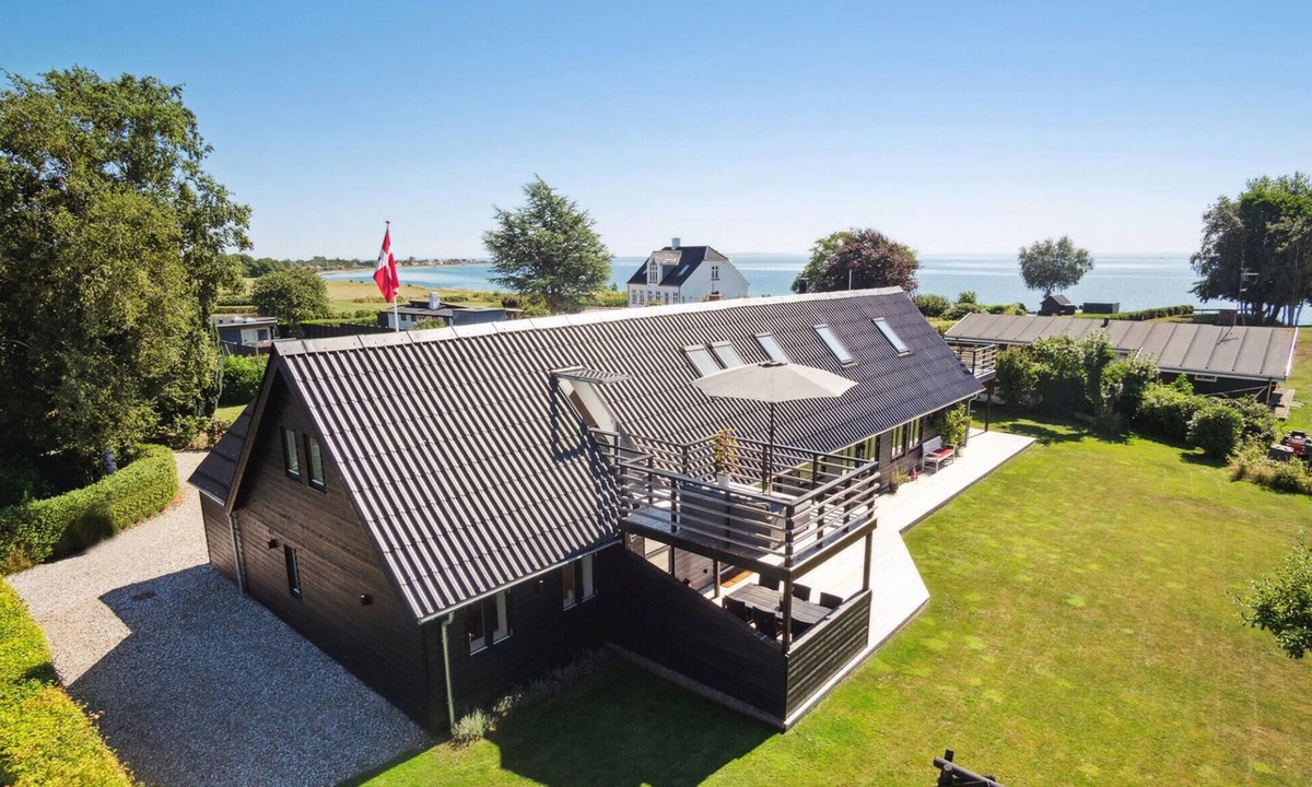 Juelsminde House | Beautiful home in Juelsminde