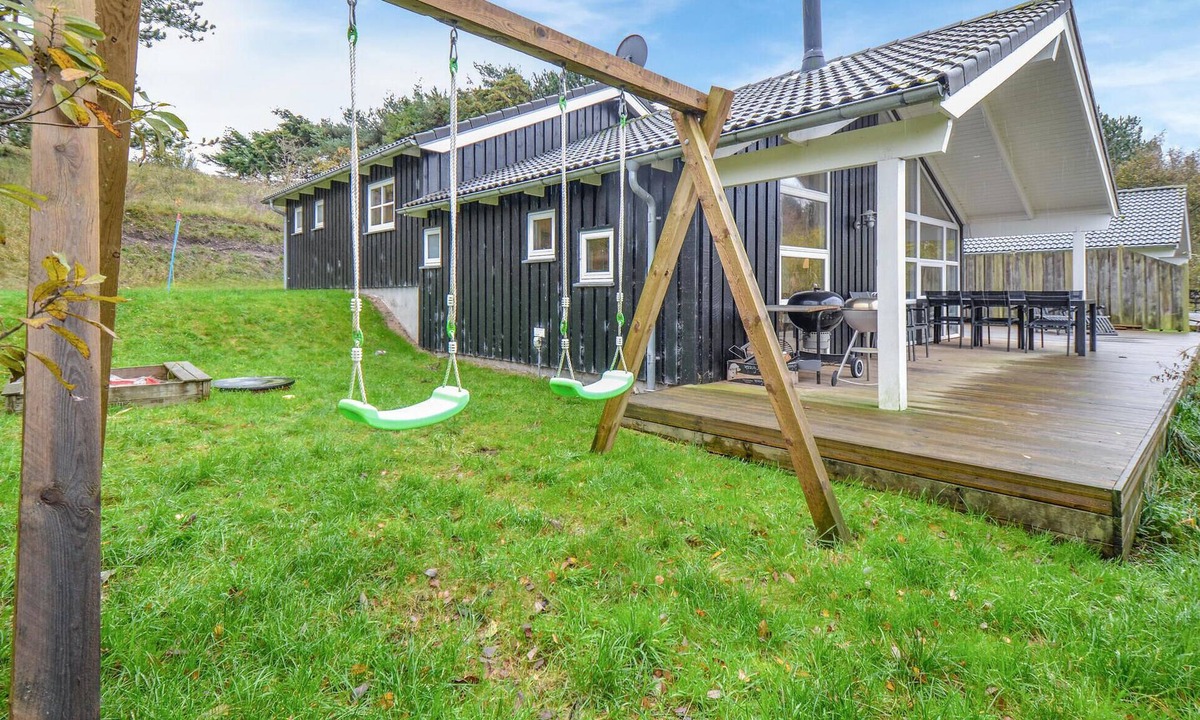 Knebel House | Beautiful home in Knebel with sauna