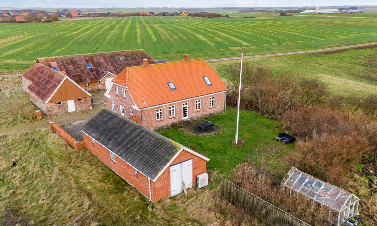 Lemvig House | Beautiful home in Lemvig with WiFi