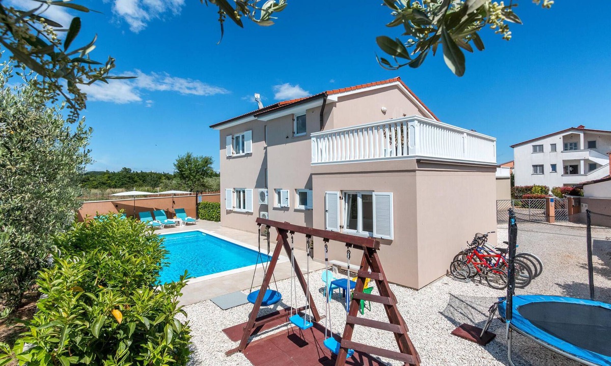 Loborika House | Beautiful home in Loborika