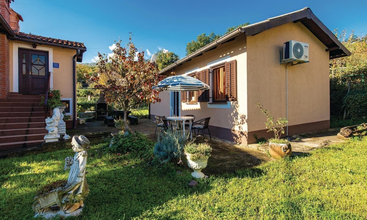 Opric House | Beautiful home in Lovran with WiFi