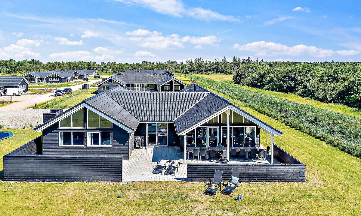 Houstrup House | Beautiful home in Nørre Nebel with sauna