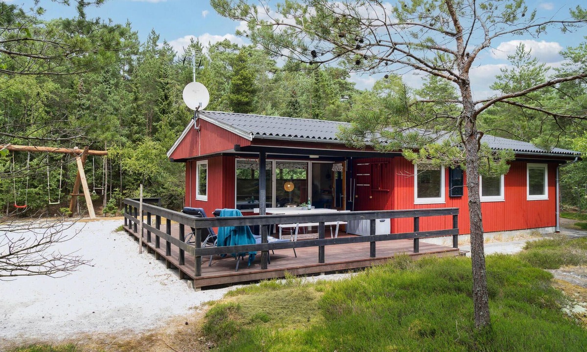Dueodde House | Beautiful home in Nexø with WiFi