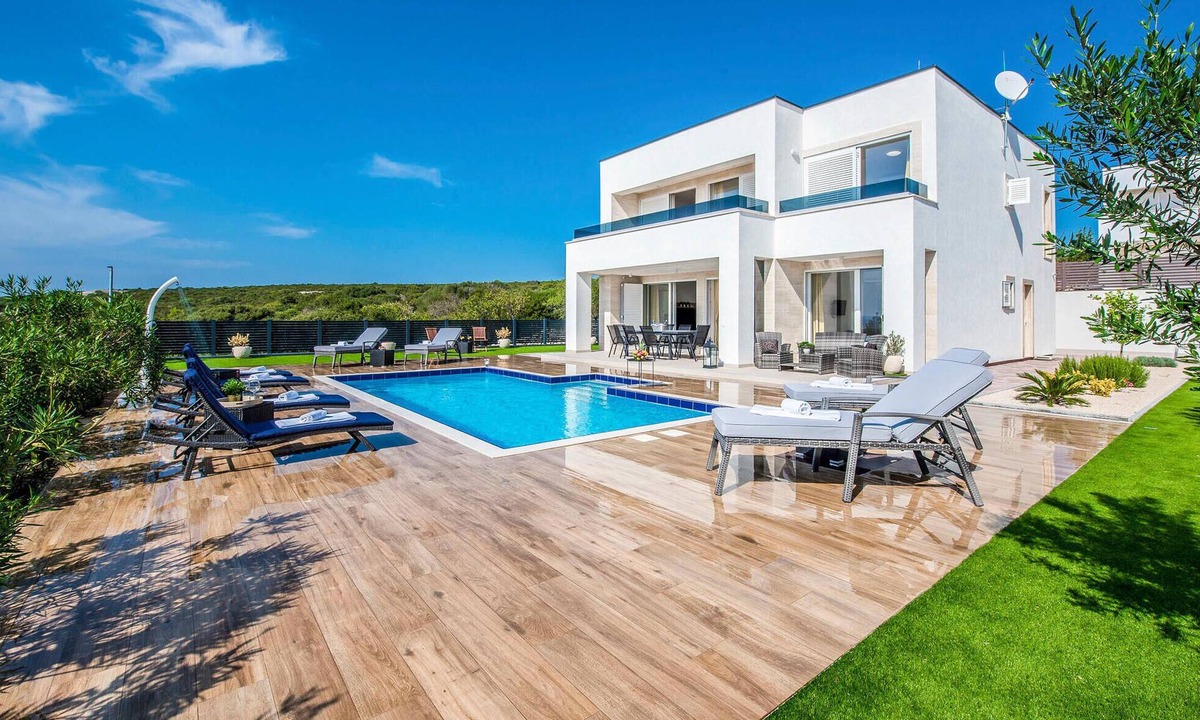 Kolanjski Gajac House | Beautiful home in Novalja