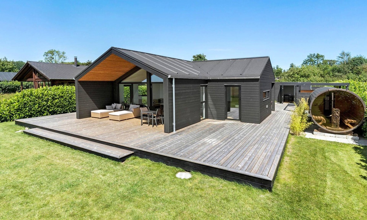 Saksild Strand House | Beautiful home in Odder with sauna