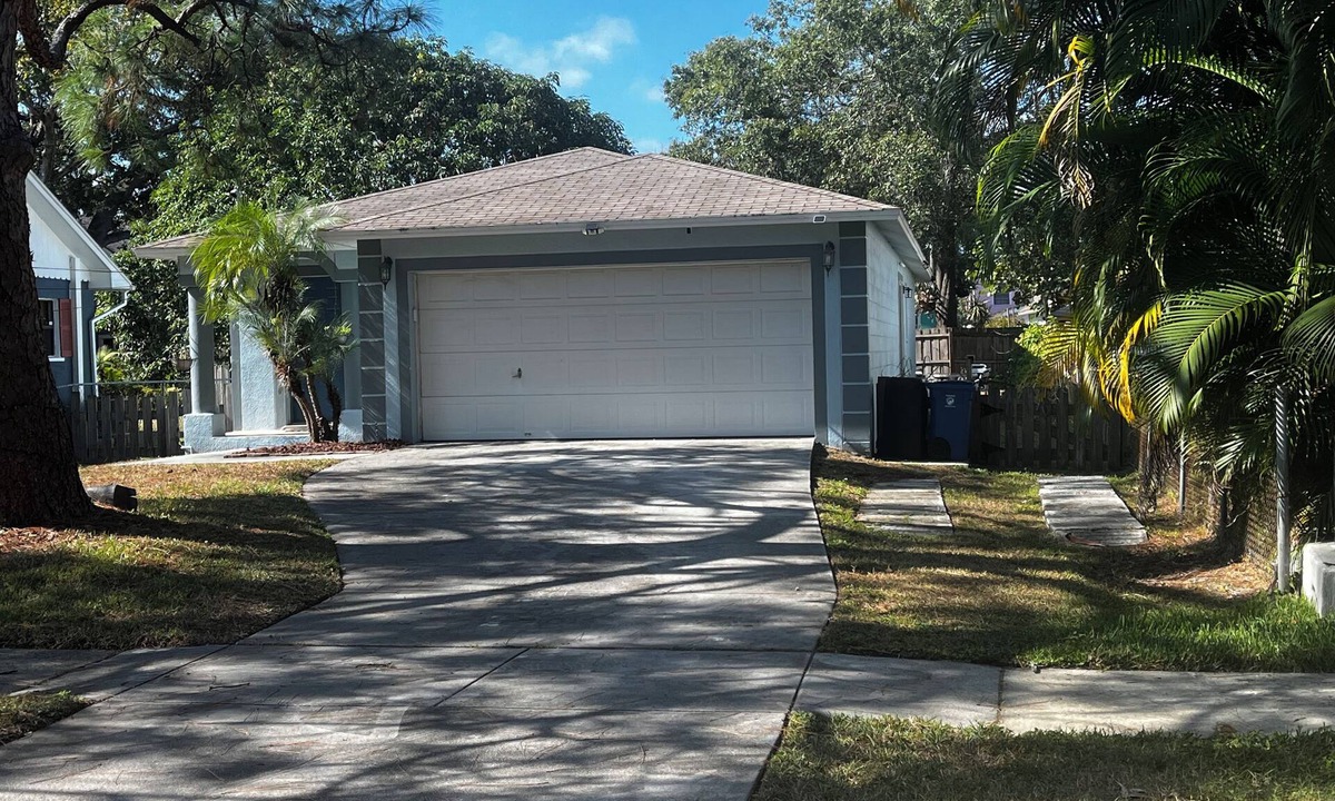 Oldsmar House | Beautiful home in Oldsmar