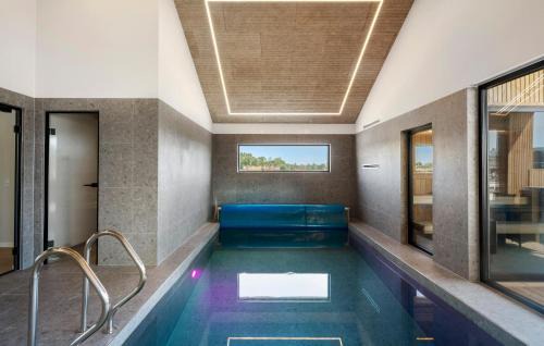 Hasmark Strand House | Beautiful Home In Otterup With Sauna