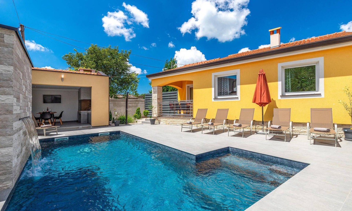 Zbandaj House | Beautiful home in Porec