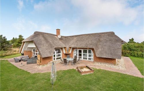 Rømø Kirkeby House | Beautiful Home In Rømø With Sauna