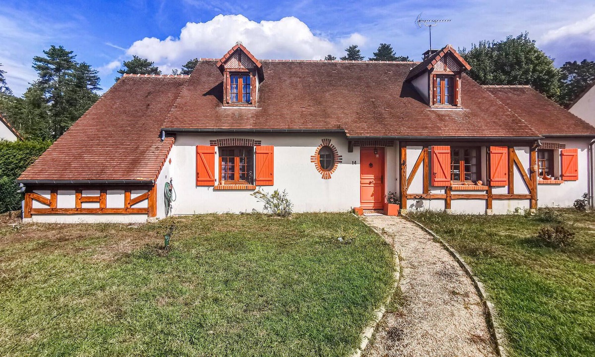 Salbris House | Beautiful home in Salbris