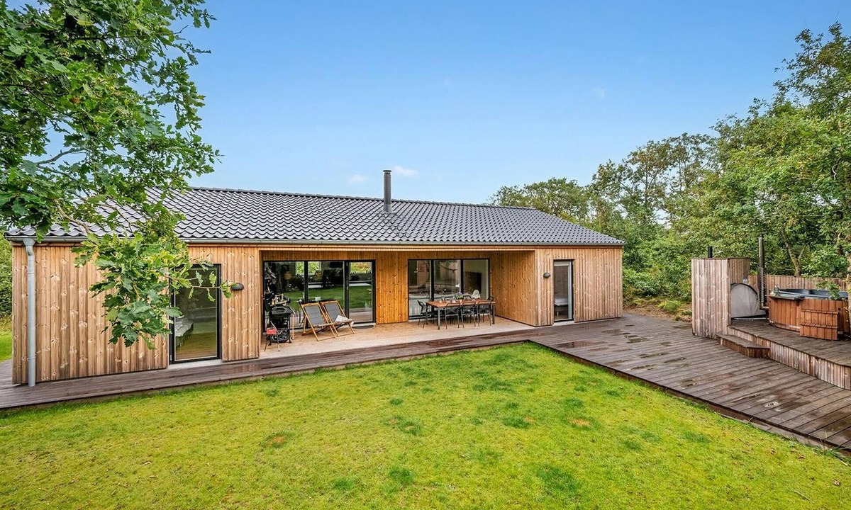 Ringkøbing-Skjern Municipality House | Beautiful home in Skjern with sauna