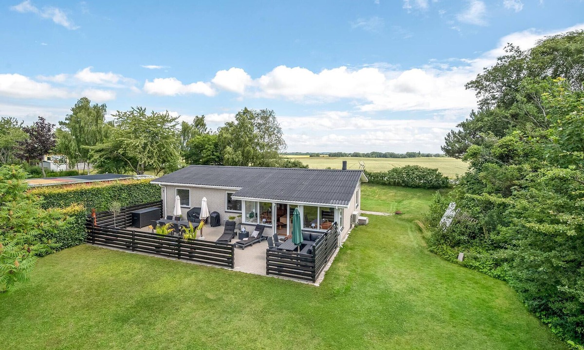 Store Kongsmark House | Beautiful home in Slagelse with kitchen