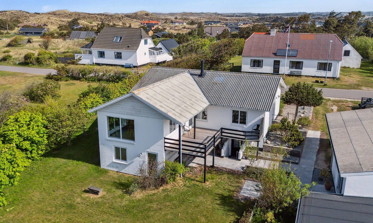 Stenbjerg House | Beautiful home in Snedsted with sauna