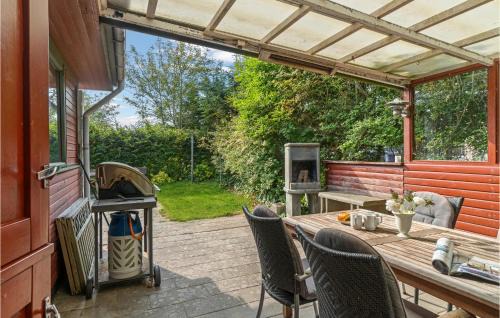 Oddesund Syd House | Beautiful Home In Struer With Kitchen