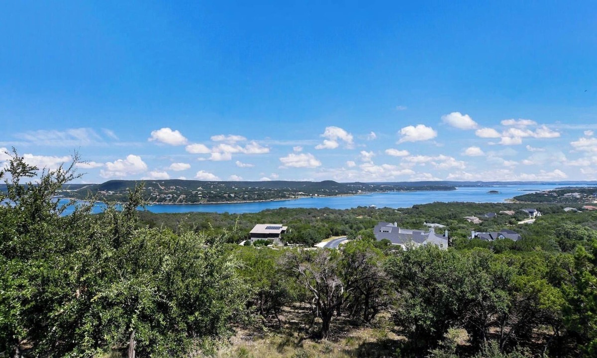 Jonestown House | Beautiful Home in the Hollows - Incredible Views