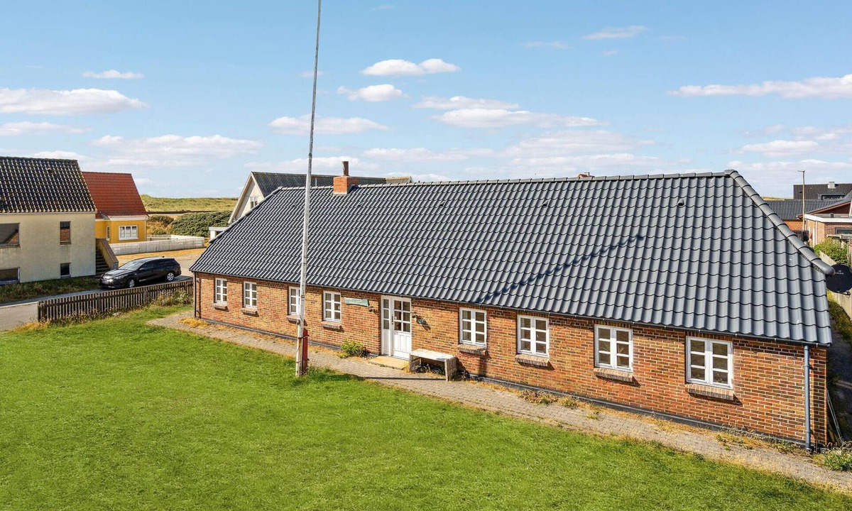 Thyboron House | Beautiful home in Thyborøn with sauna