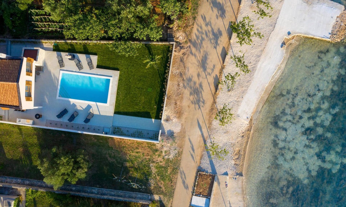 Turanj House | Beautiful home in Turanj