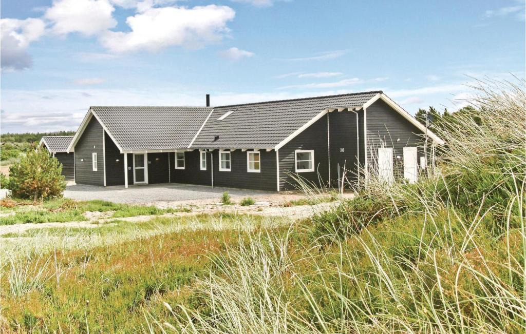 Vejers Strand House | Beautiful Home In Vejers Strand With Sauna