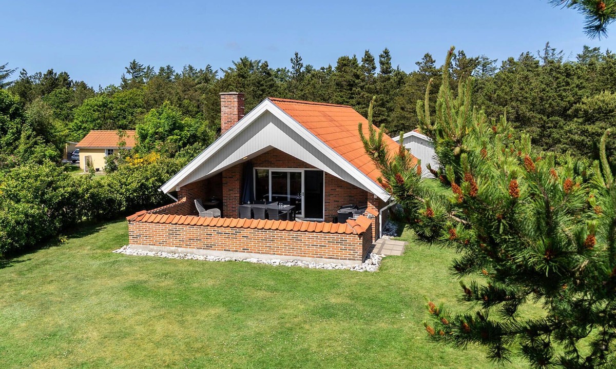 Agger House | Beautiful home in Vestervig with sauna