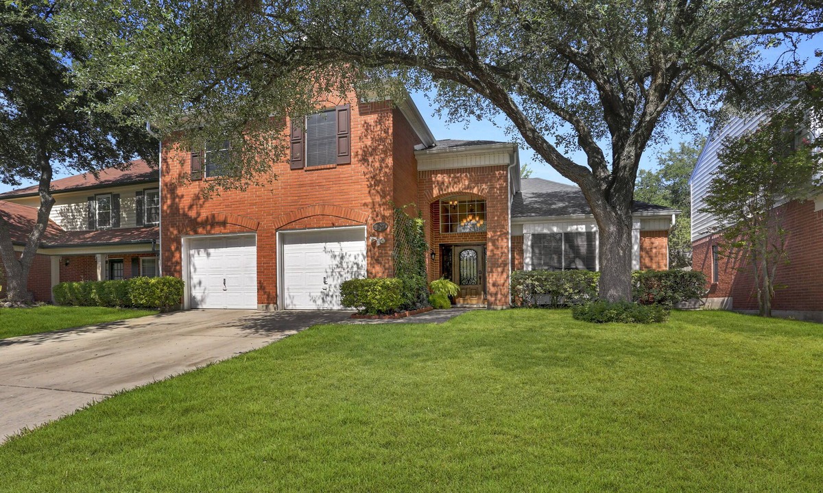 San Antonio House | Beautiful home NWSA:4 min Seaworld, 5 min Shooting Complex, 15 min BMT Lackland