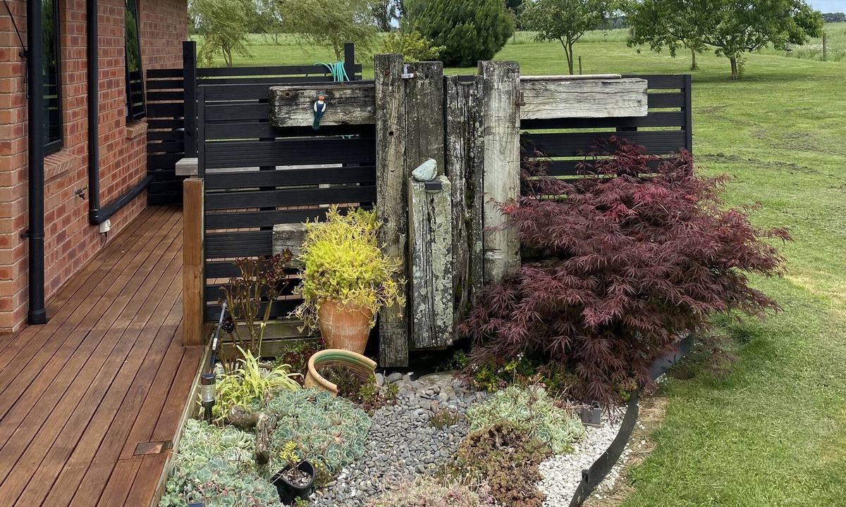 Kihikihi House | Beautiful home with rural views