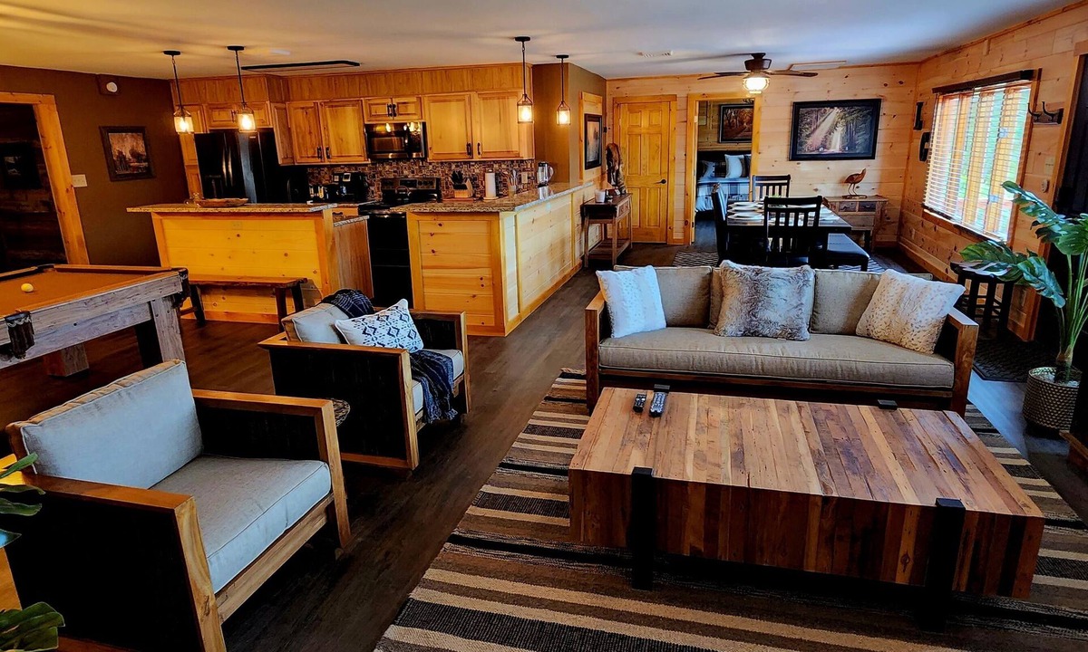 Lake George House | Beautiful Home with Lake Views 4/2, Beautiful Home with Lake Views 4/2 - Resort Access for Fee