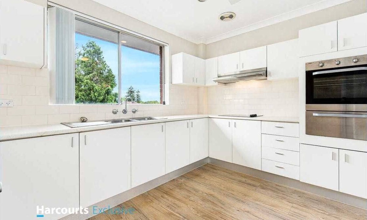 North Parramatta House | Beautiful house with backyard