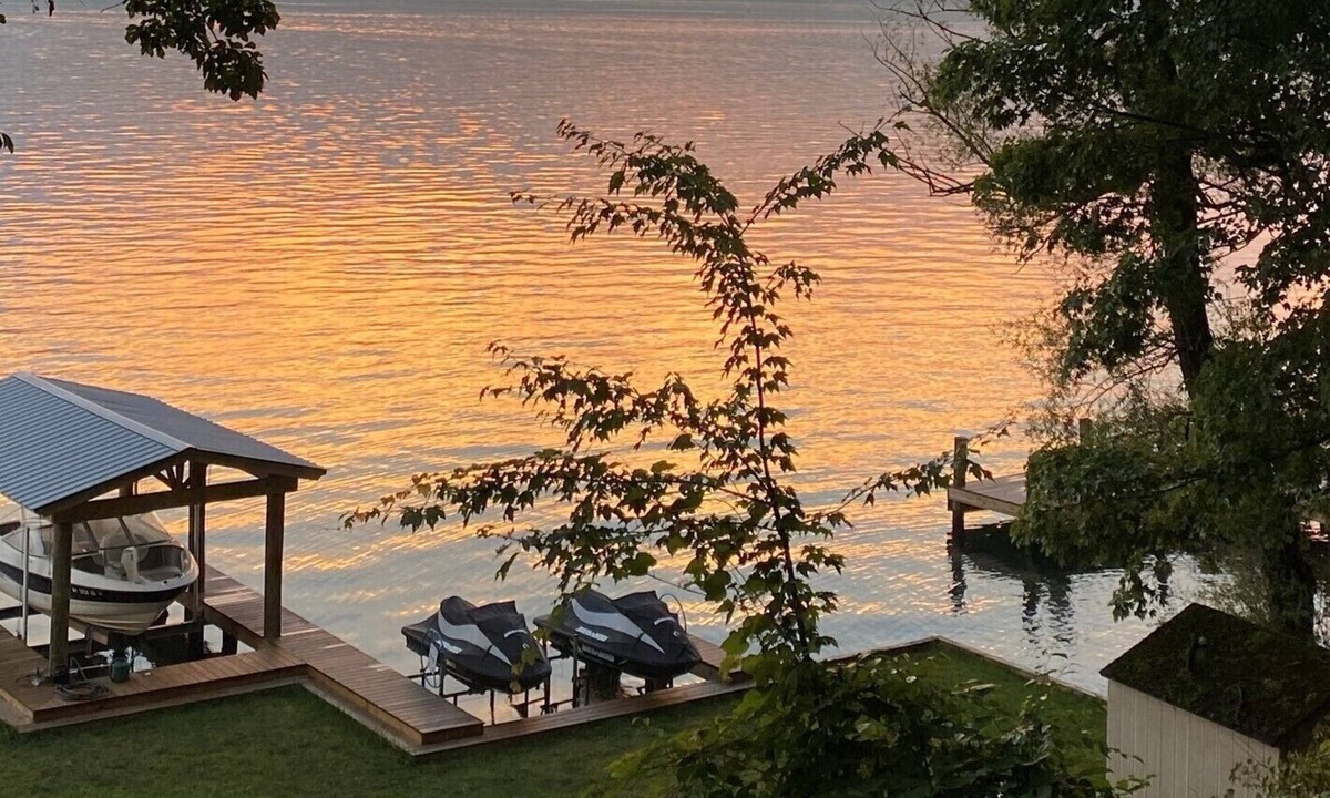 Northwest Ithaca House | Beautiful house, 150' lakefront , close to Ithaca. BBQ, firepit. Deck views.
