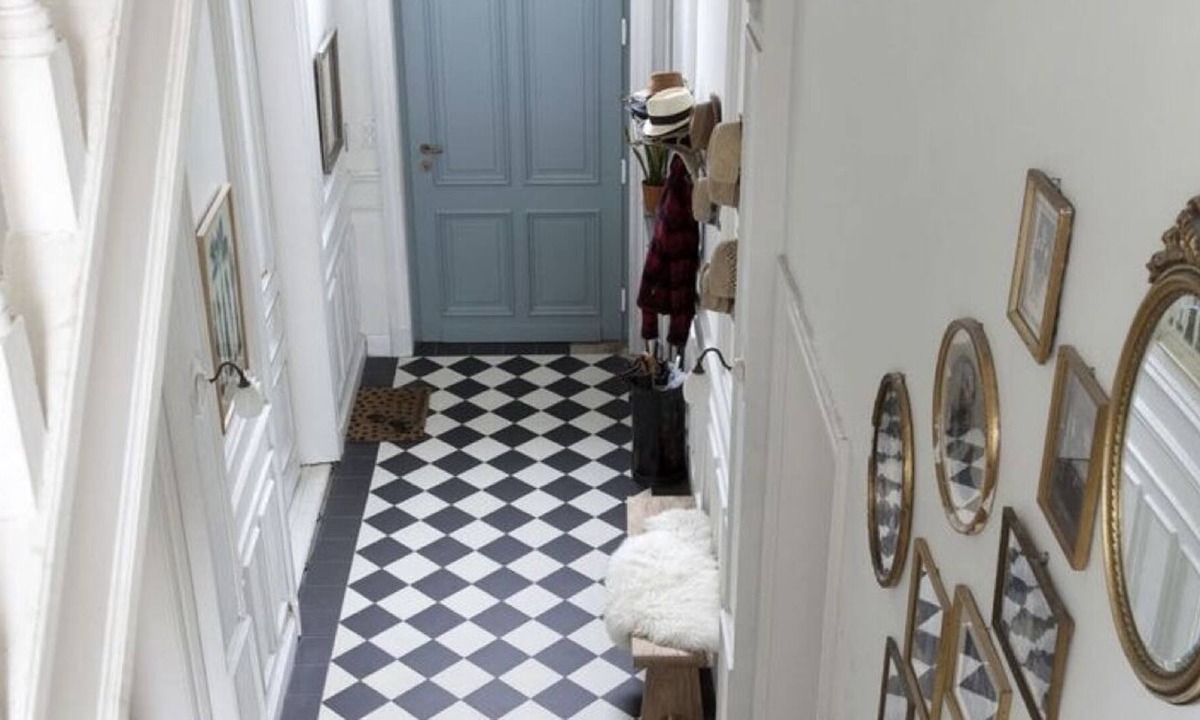 Bazemont House | Beautiful house put down your suitcases!