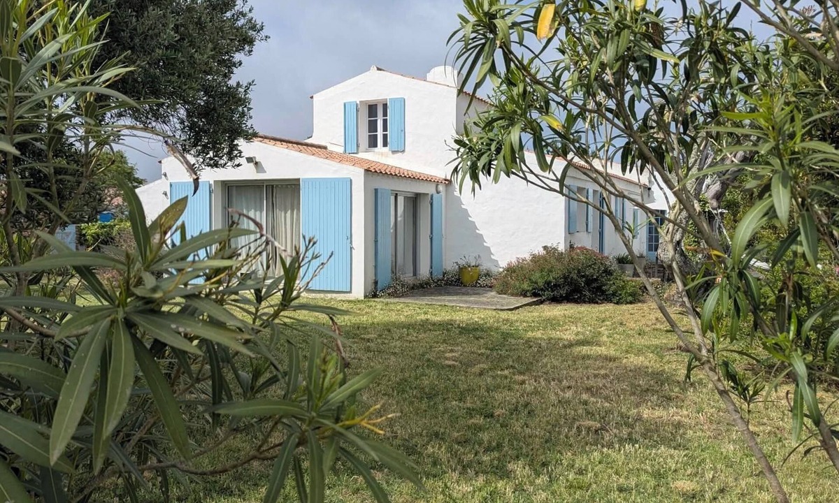 Ile d'Yeu House | Beautiful house with garden in the village of Saint-Sauveur (Ile d'Yeu)