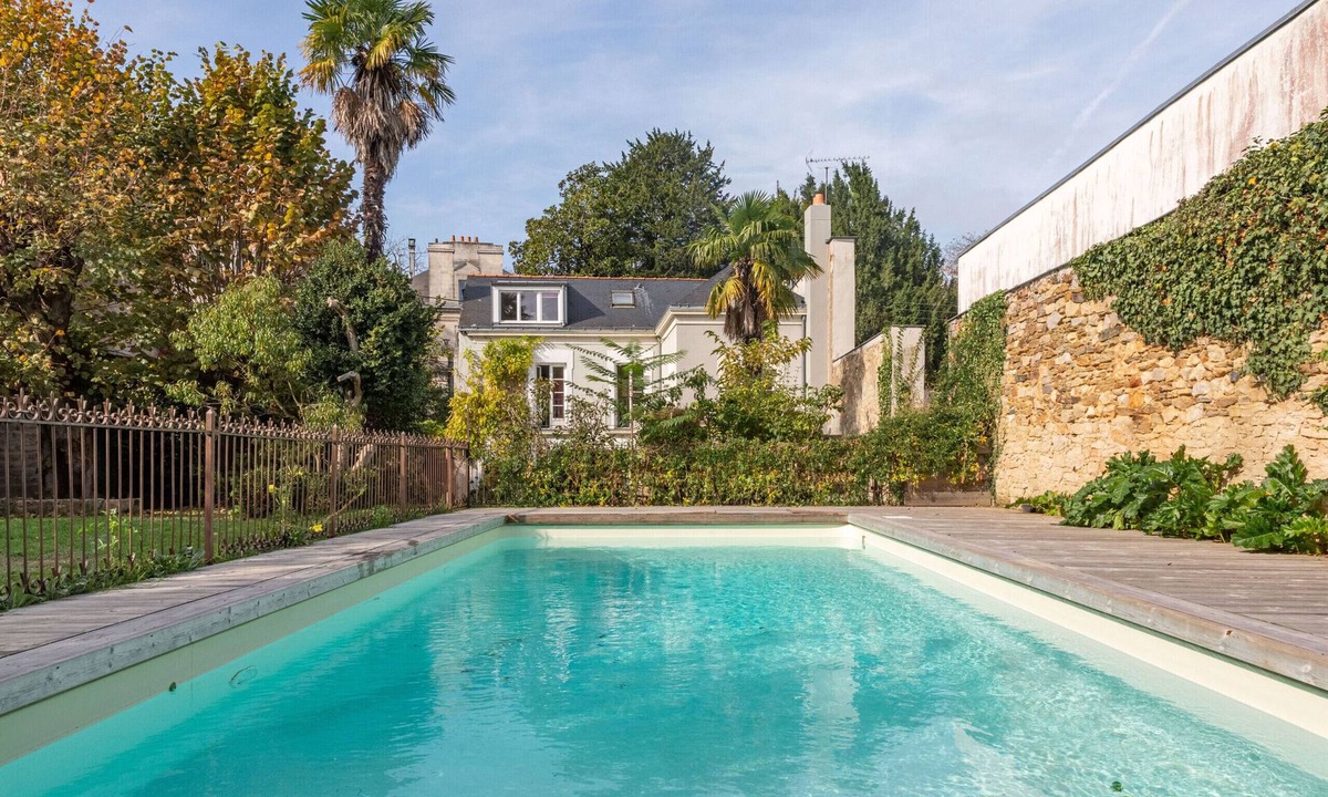 Salorges - Sainte-Anne Ski Chalet | Beautiful house with swimming pool