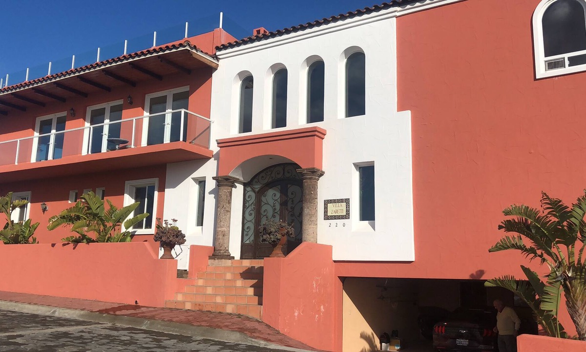 La Salina Villa | Beautiful Italian Villa on Private Beach