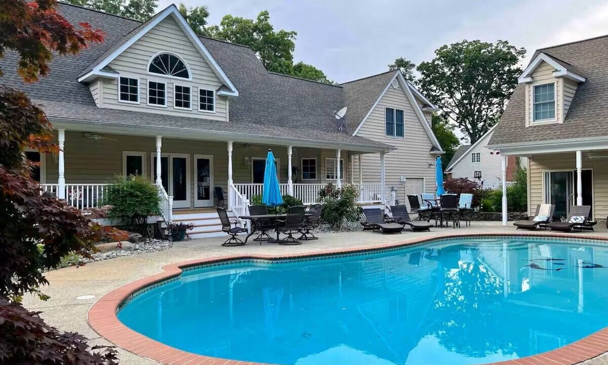 Stevensville House | Beautiful Kent Island Getaway with Pool