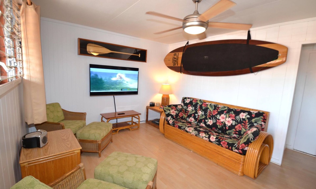 Honokowai Condo | Beautiful Lahaina Side 2 BR Condo with Beach View B7