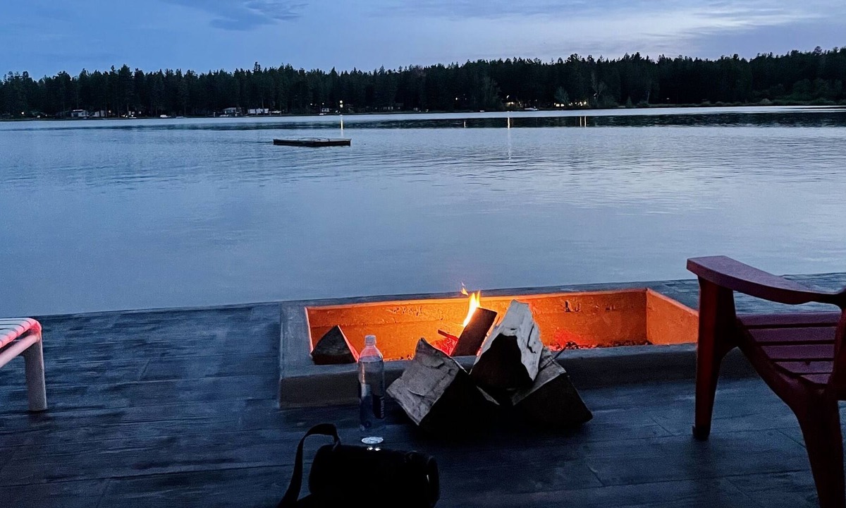 Pine Hollow House | Beautiful Lake Front Property