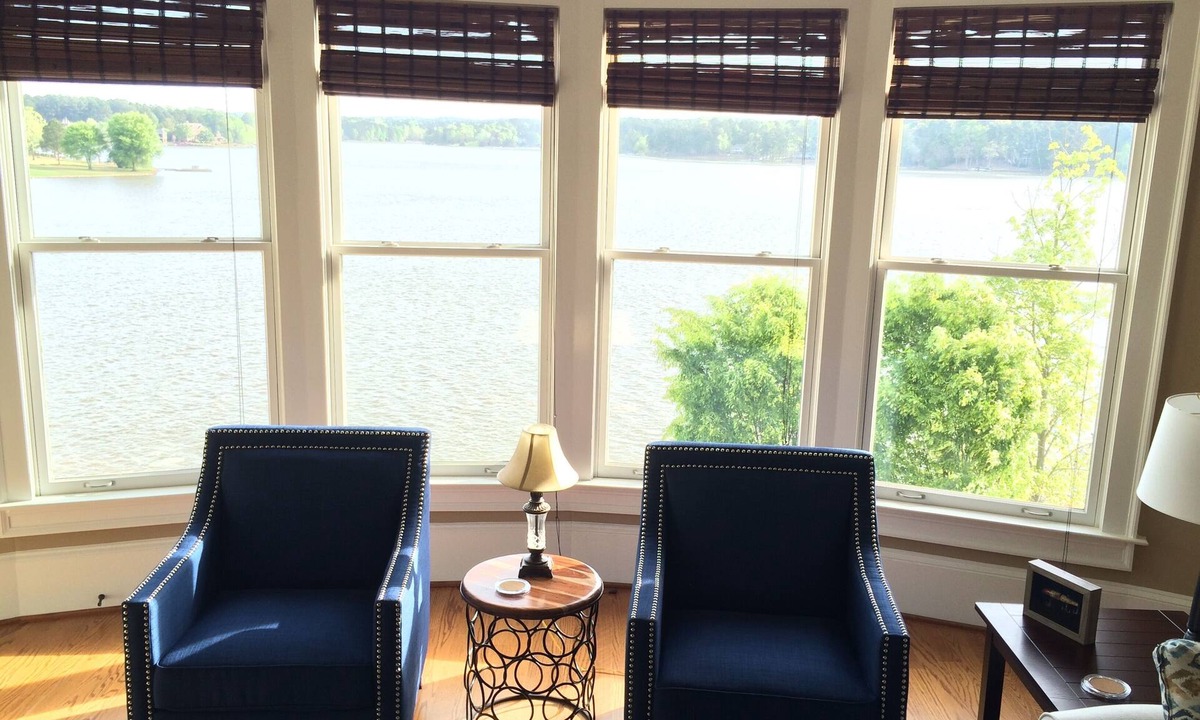 Eatonton Condo | Beautiful lake front and golf course views from this 3BR/3BA penthouse condo