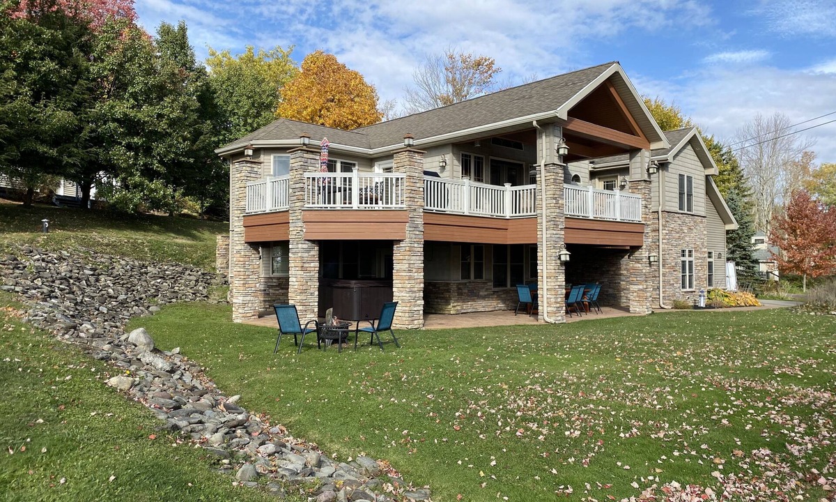 Dewittville House | Beautiful Lake House in Point Chautauqua- Available Year Round! NEW BUNK ROOM