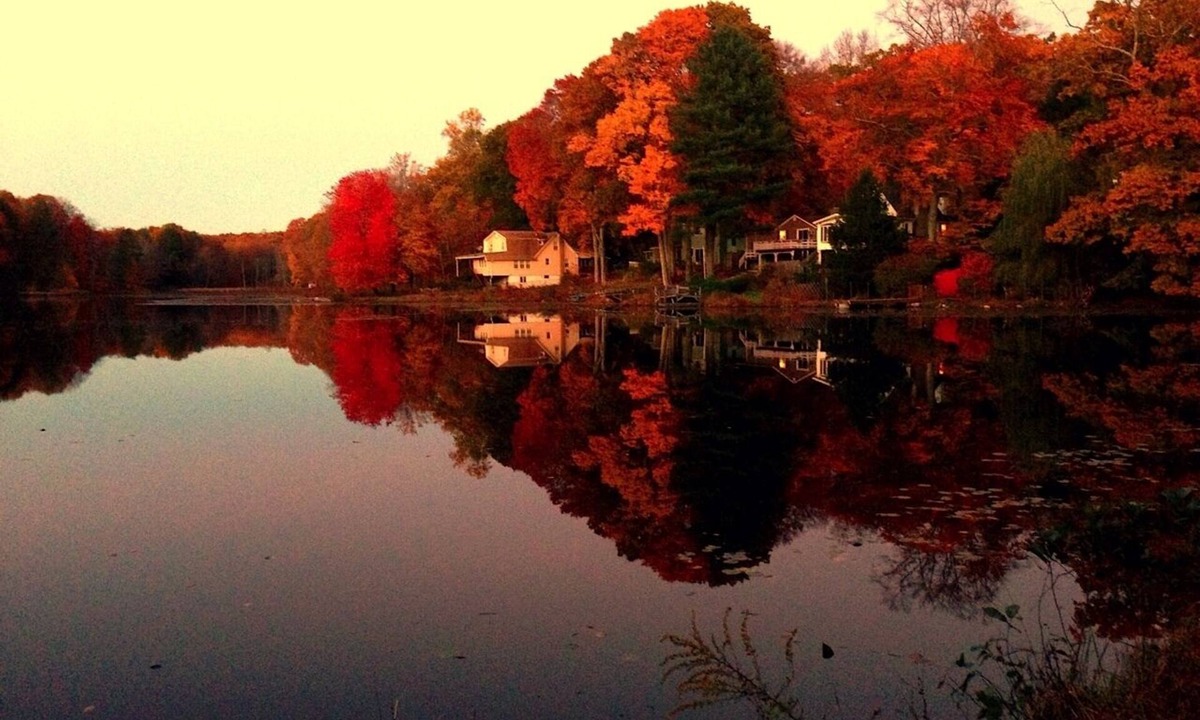 Pine Bush House | Beautiful lake house getaway