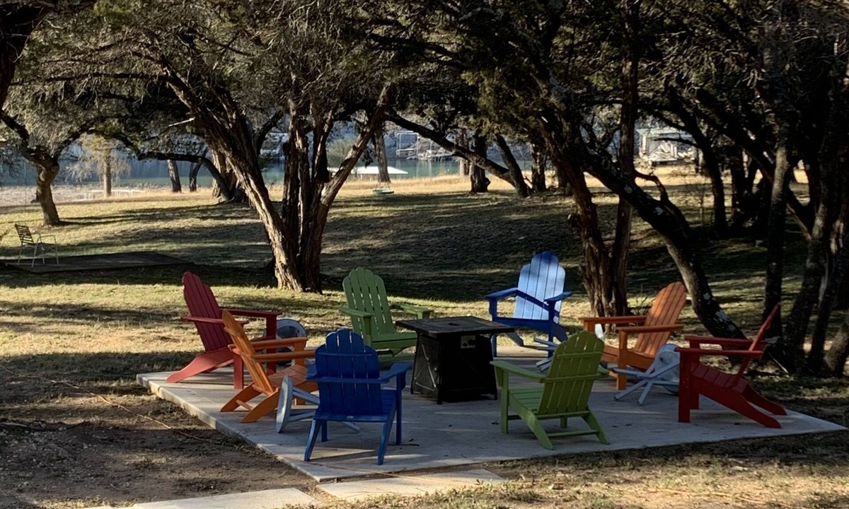 Leander House | Beautiful Lake Travis plus 2 wooded acres close to Austin!
