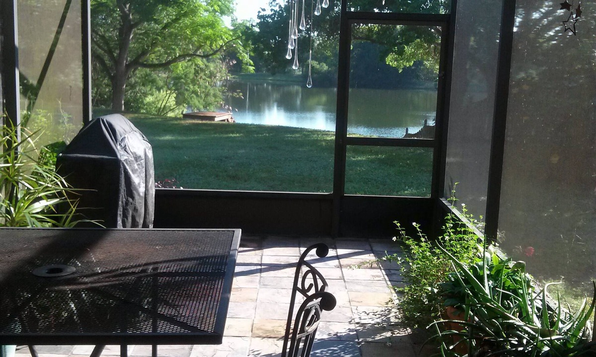 Lakeview Village House | Beautiful Lakefront in Perfect Location