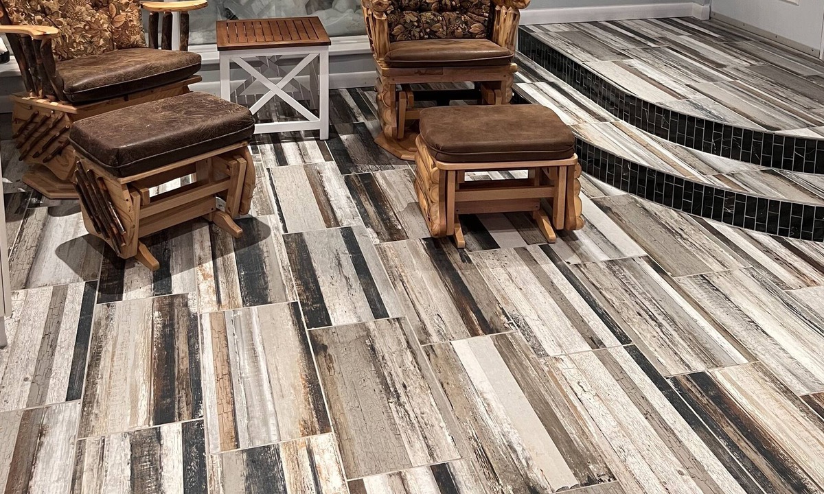 Saint David House | Beautiful Lakeside home