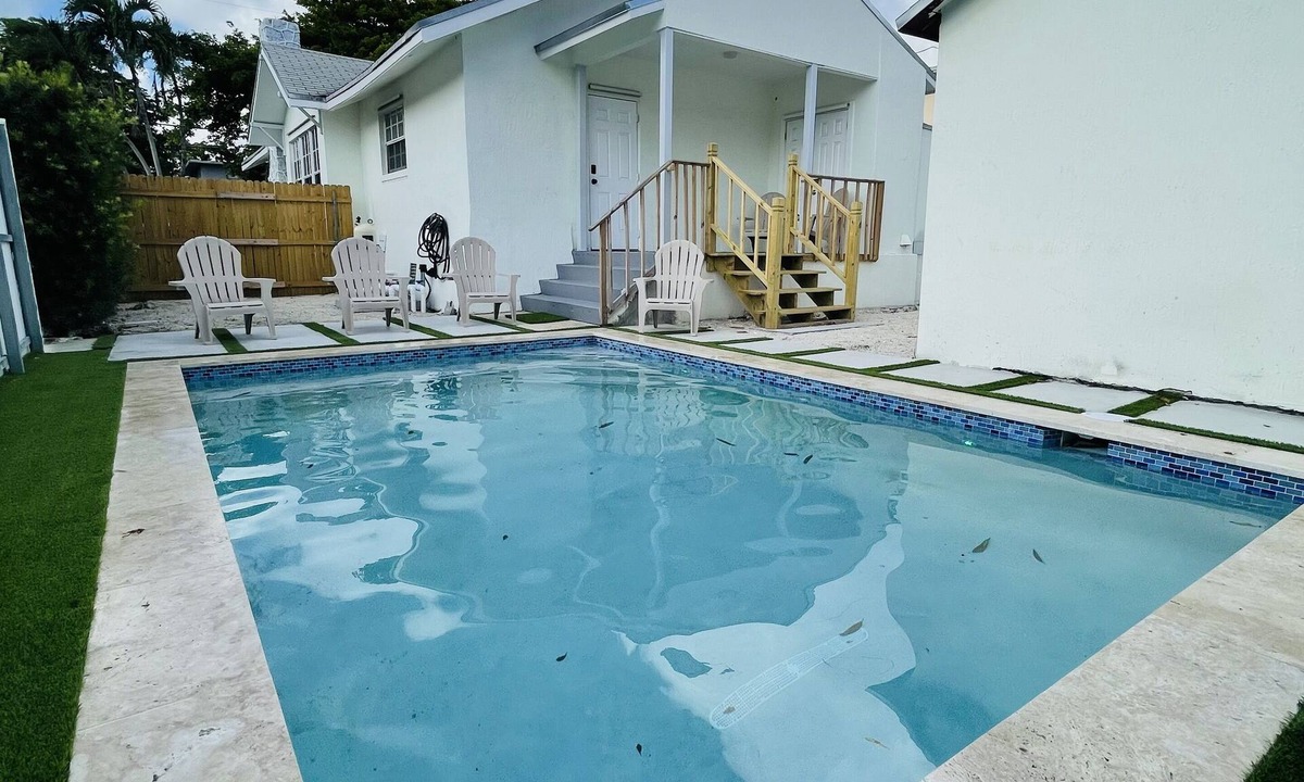 East Little Havana House | Beautiful Little Havana Home with Pool. Near airport, beaches and night life