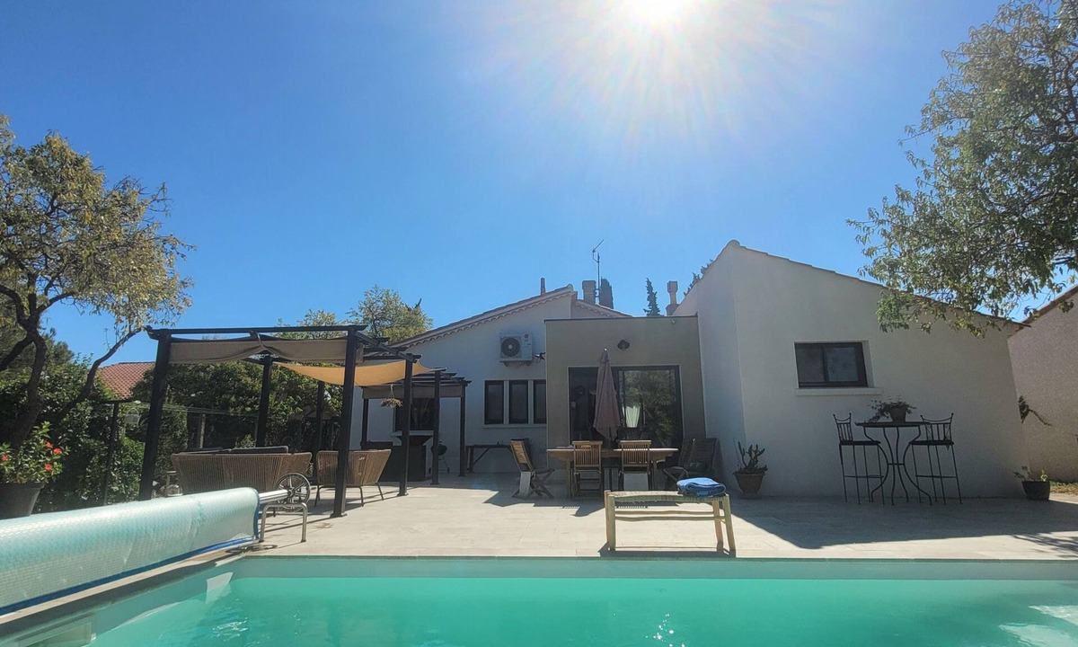 Salleles-d'Aude Villa | Beautiful luxury villa with a private pool